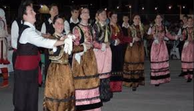 ΧΟΡΕΥΤΙΚΟ ΕΝΗΛΙΚΩΝ